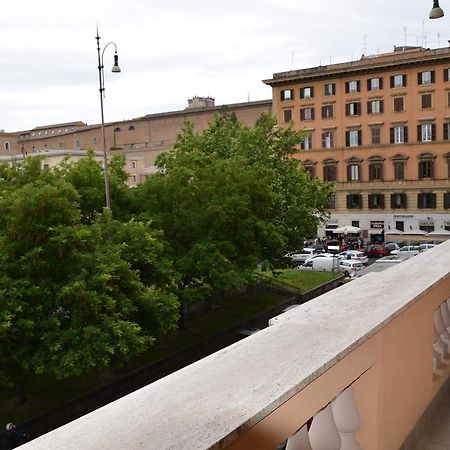 Un Caffe Sul Balcone 1 Lägenhet Rom Rum bild